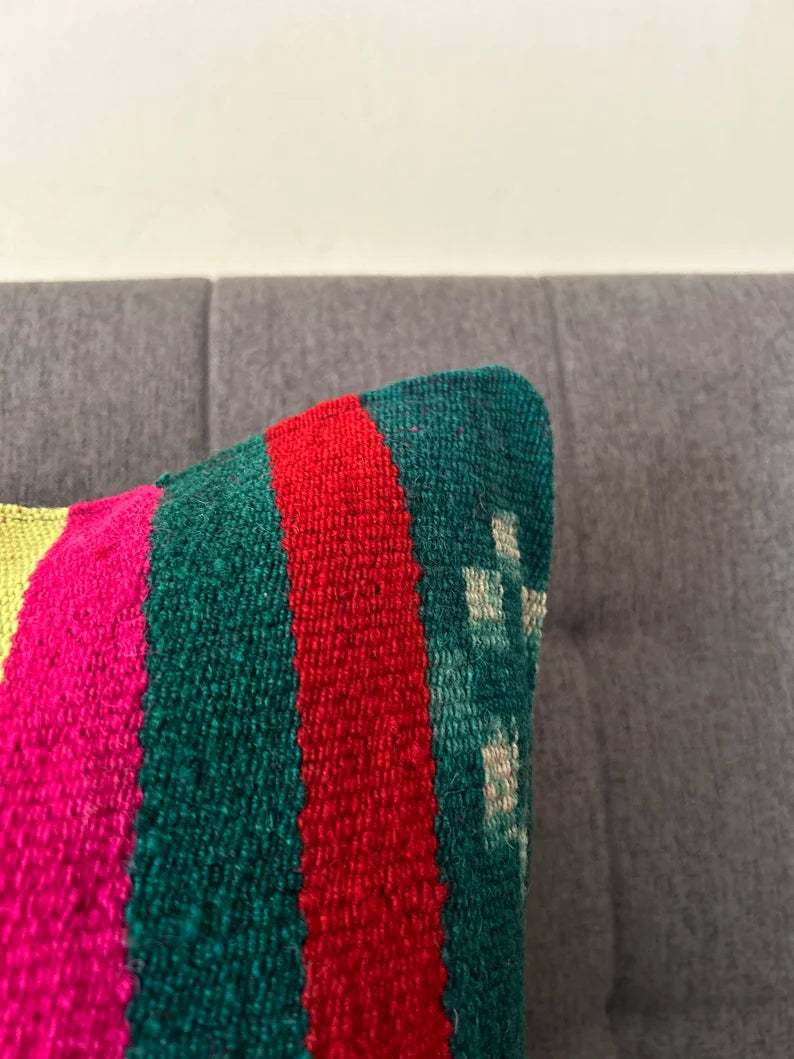 Peruvian cushion cover