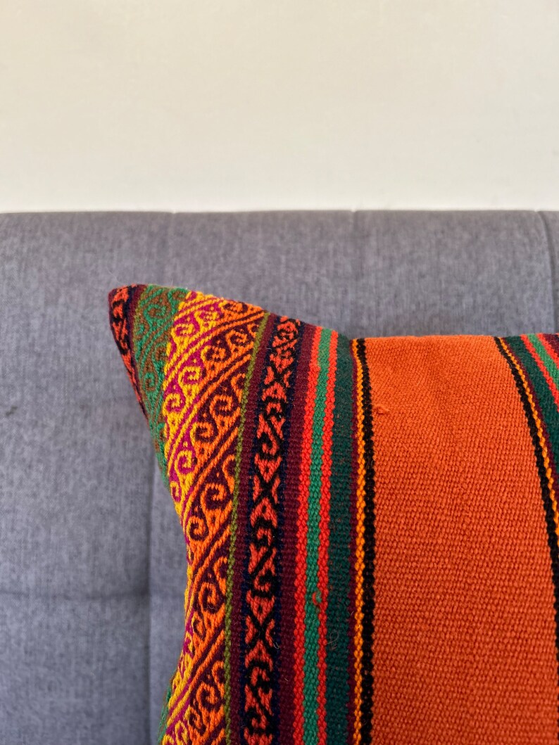 Peruvian Cushion