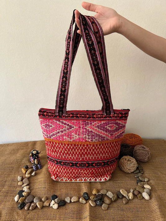 Woven vintage purse