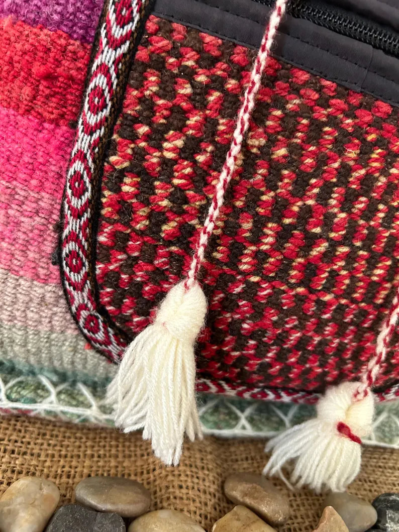Backpack made of Peruvian blanket