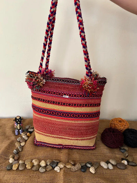 Peruvian purse